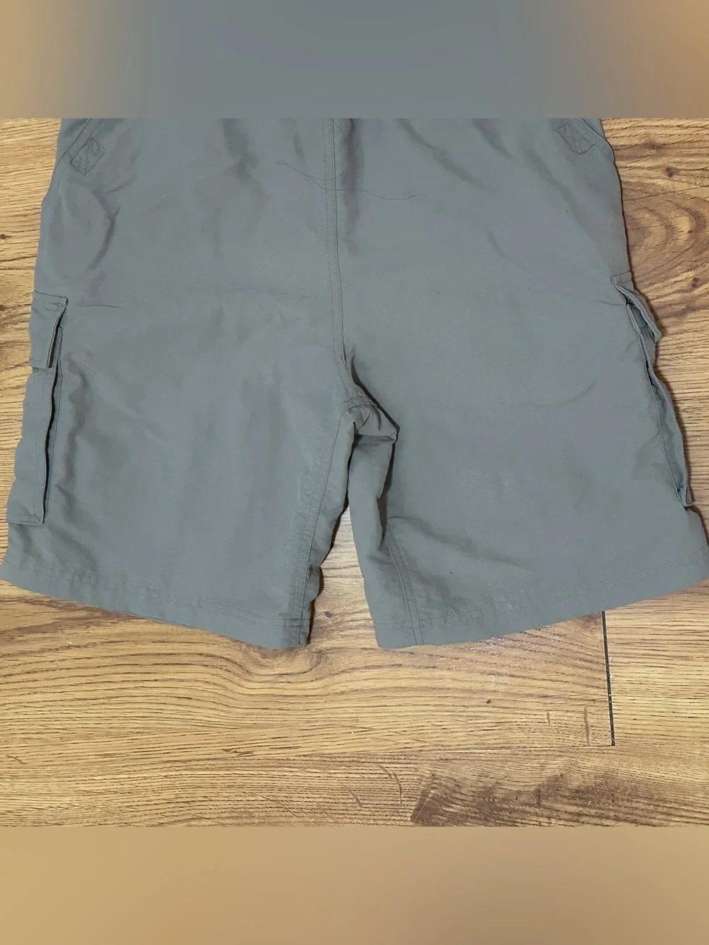 The North Face Men’s Small Gray Nylon Belted Cargo Hiking Shorts